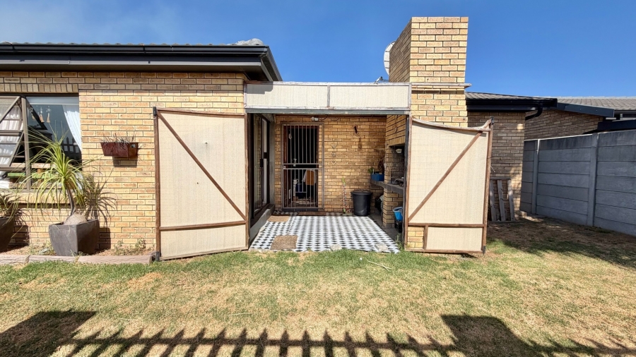 3 Bedroom Property for Sale in Fairview Golf Estate Western Cape